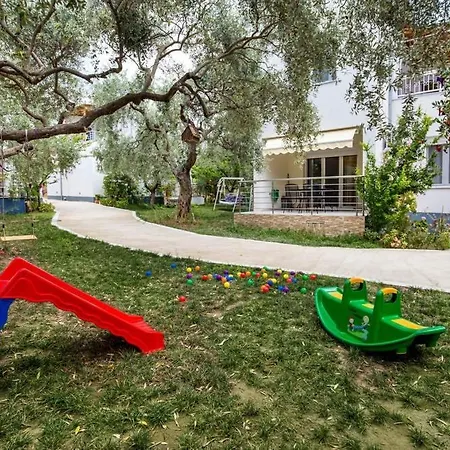 شقة Koula 2-tomi بوتوس