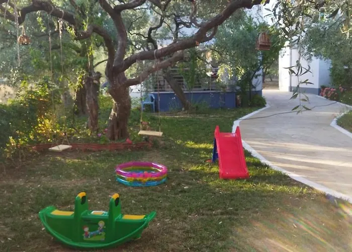 Koula 2-tomi Apartamento Potos