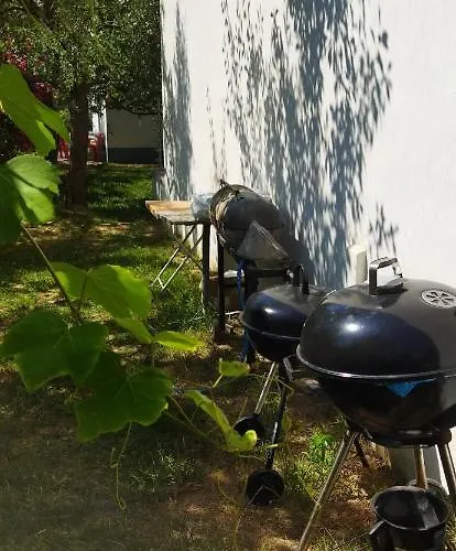 Koula 2-tomi Apartamento