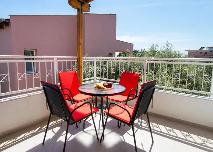 Koula 2-tomi * Potos